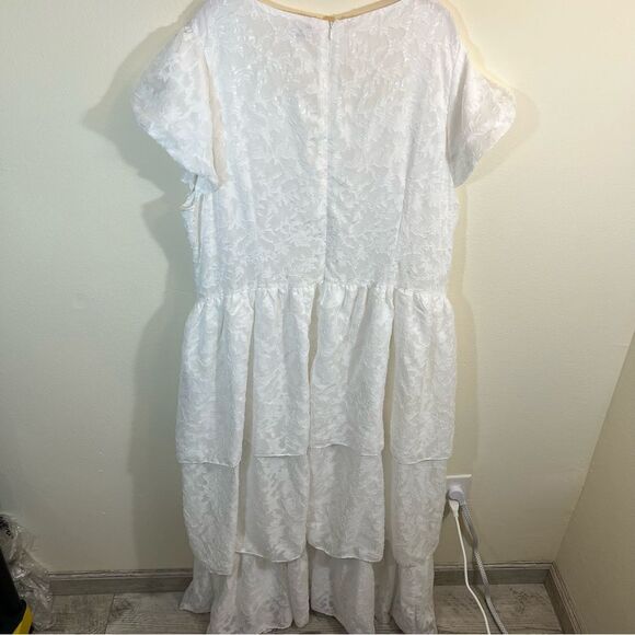 Ivy City Co. Mimi White Dress Puff Sleeve Floral Chiffon Detail Basque Waist 22W - Picture 9 of 14